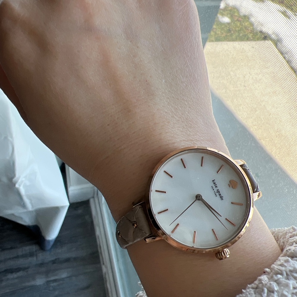 Kate Spade Watch - Picture 4 of 5